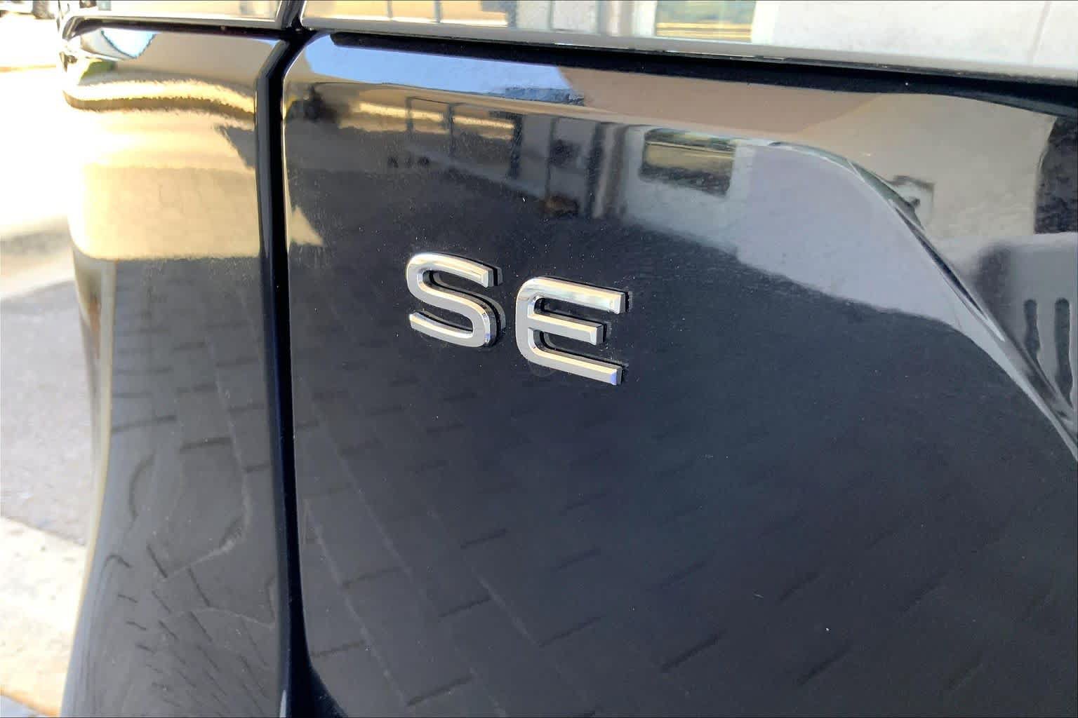 New 2026 Volkswagen Atlas SE FWD image 15