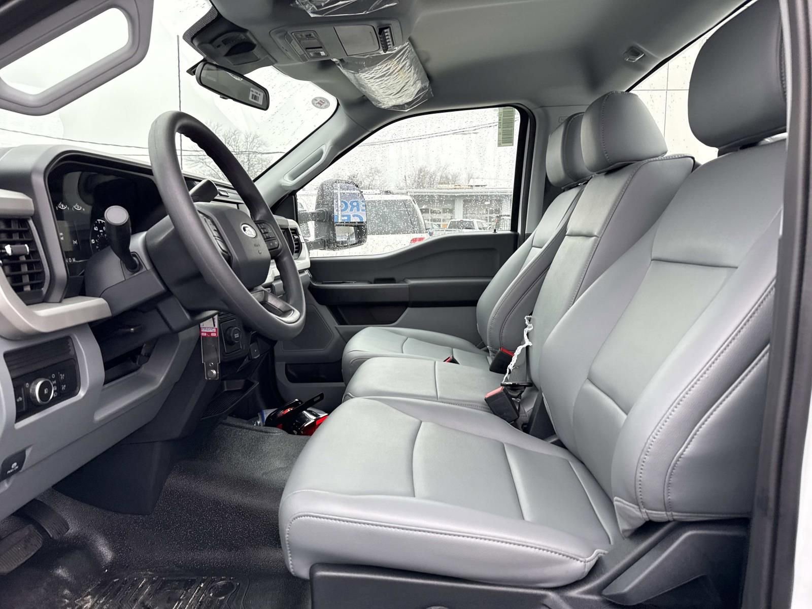 New 2025 Ford F350 XL w/ XL Chrome Package image 10