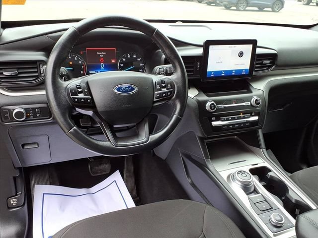 Used 2020 Ford Explorer XLT AWD/4WD image 16