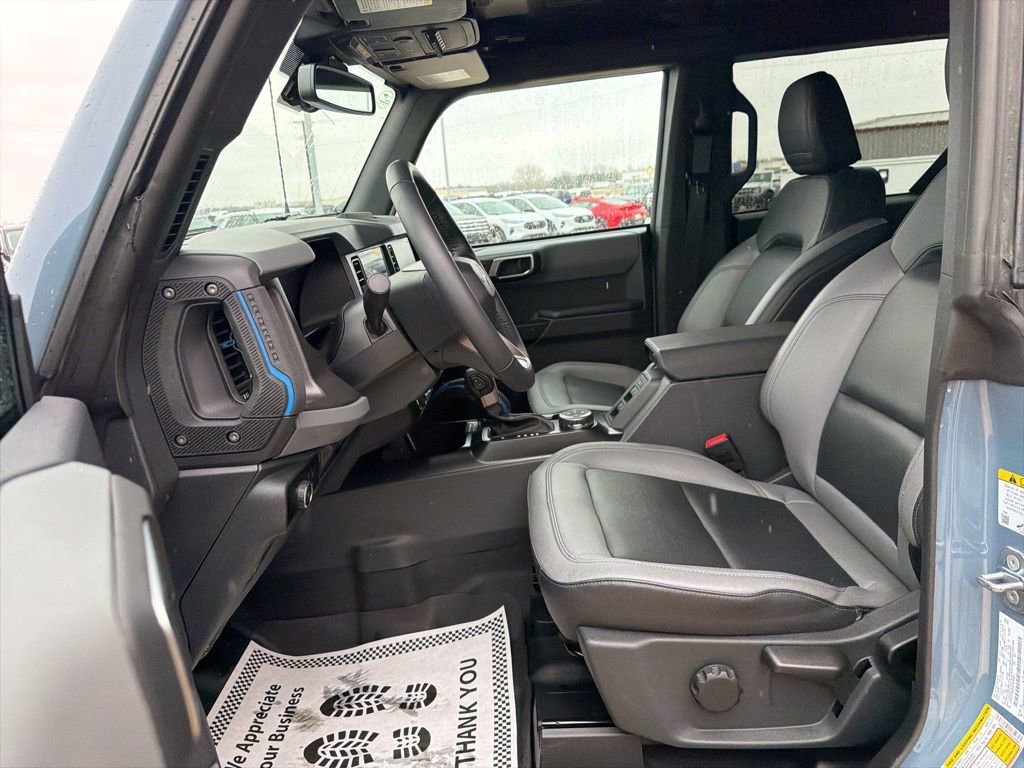 Used 2024 Ford Bronco Black Diamond image 11