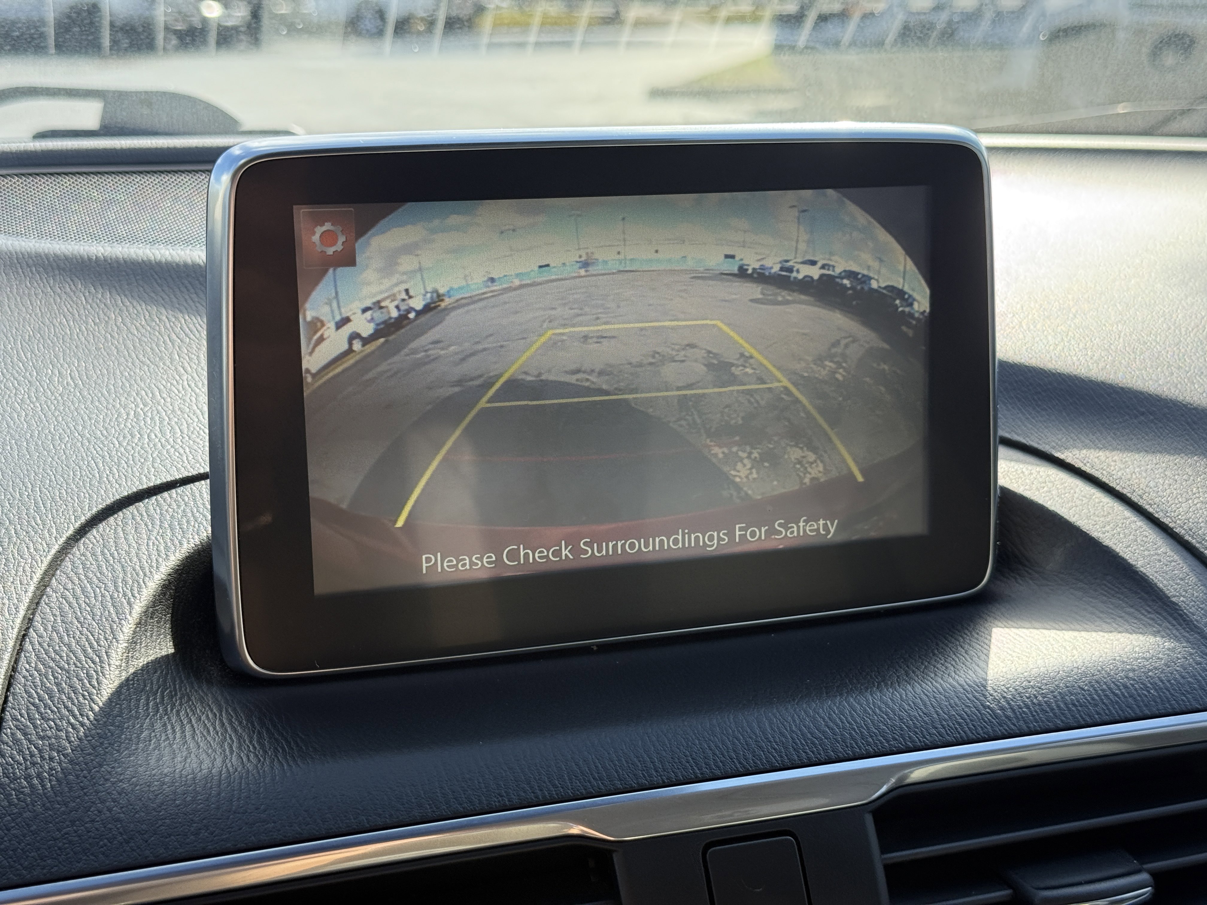 Used 2014 MAZDA MAZDA3 s Grand Touring image 38