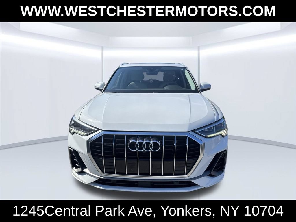 Used 2022 Audi Q3 2.0T Premium Plus AWD/4WD image 2