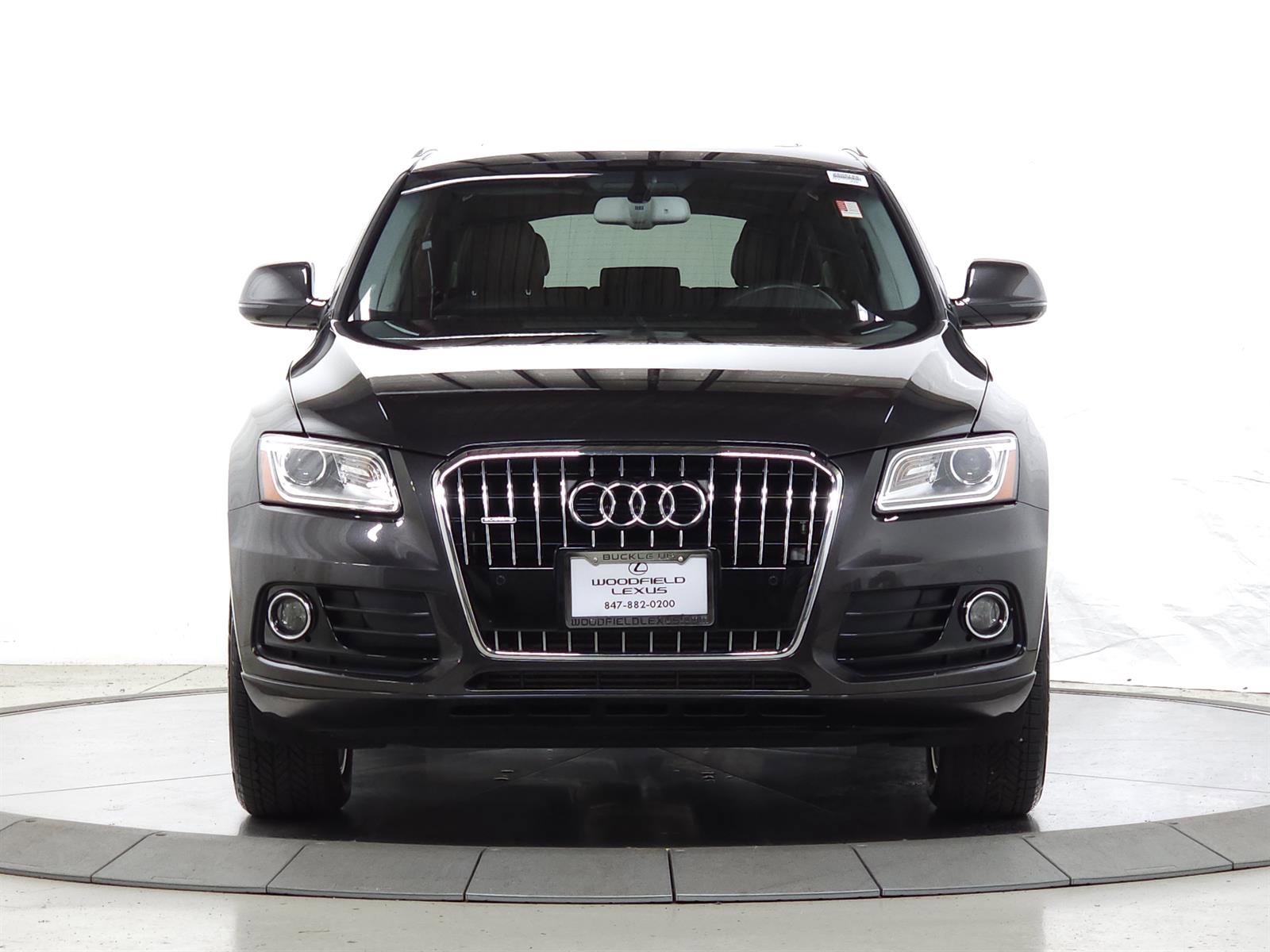 Used 2016 Audi Q5 2.0T Premium Plus w/ Technology Package image 2