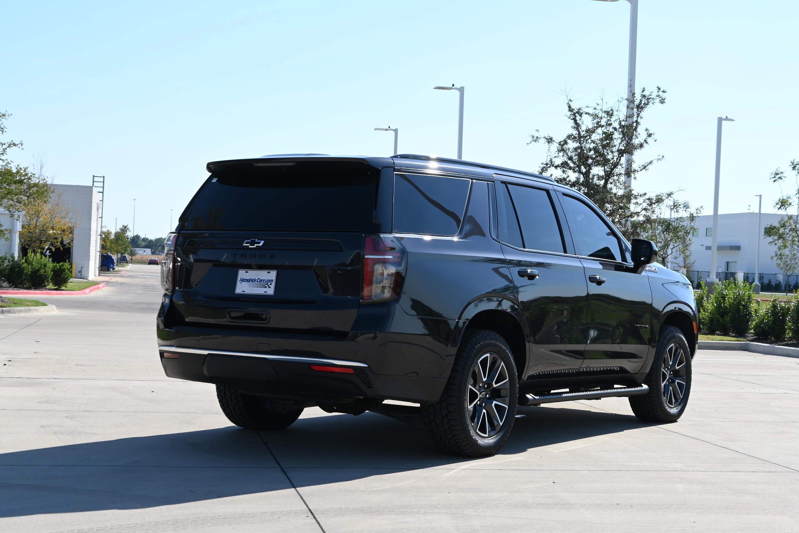 Used 2023 Chevrolet Tahoe Z71 AWD/4WD image 9