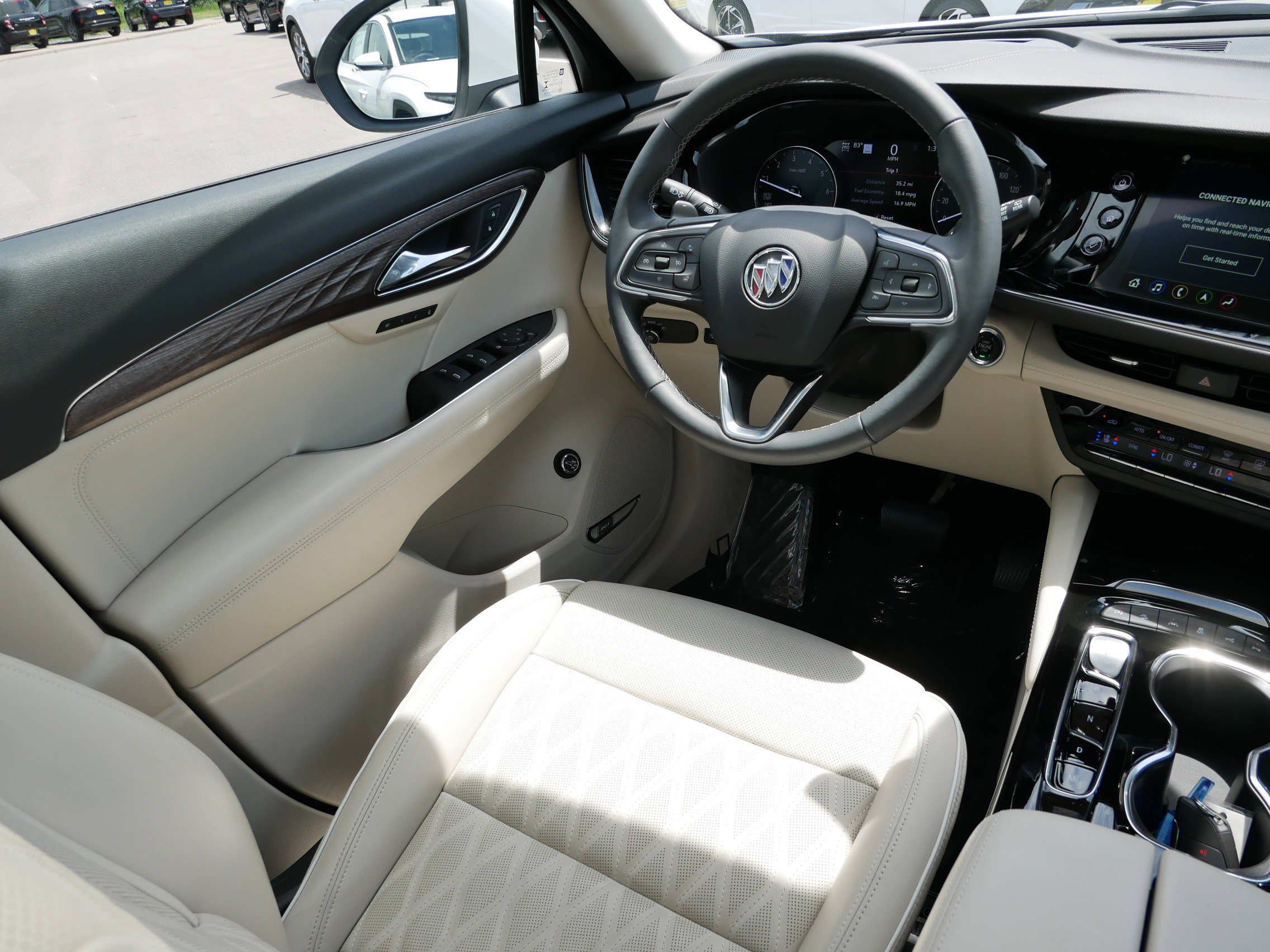 Used 2022 Buick Envision Avenir w/ Technology Package II AWD/4WD image 9