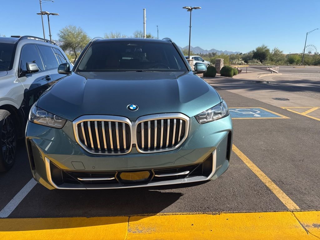 Certified 2024 BMW X5 sDrive40i w/ Premium Package image 2