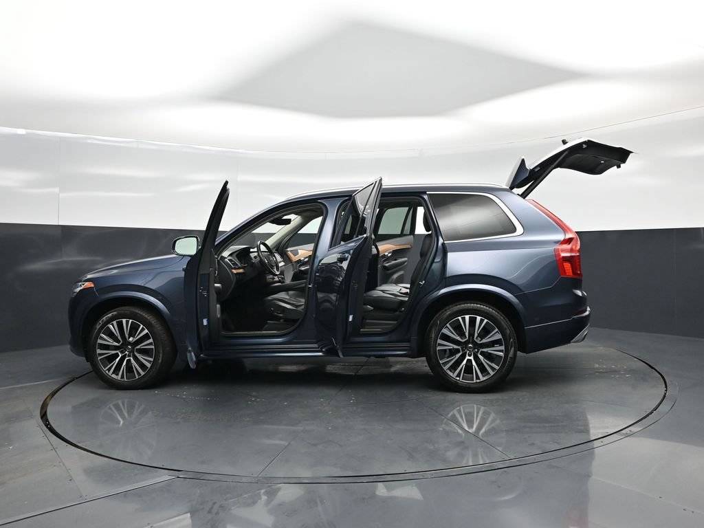 Used 2021 Volvo XC90 T5 Momentum w/ Protection Package Premier AWD/4WD image 34