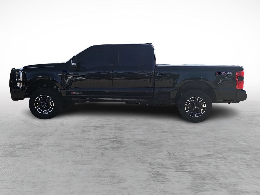Used 2025 Ford F350 Platinum AWD/4WD image 6