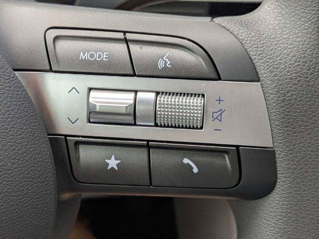 Used 2025 Hyundai Kona SE FWD image 25