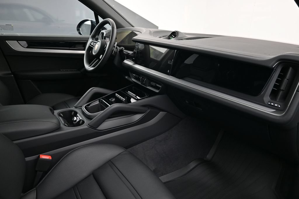 New 2026 Porsche Cayenne S AWD/4WD image 14
