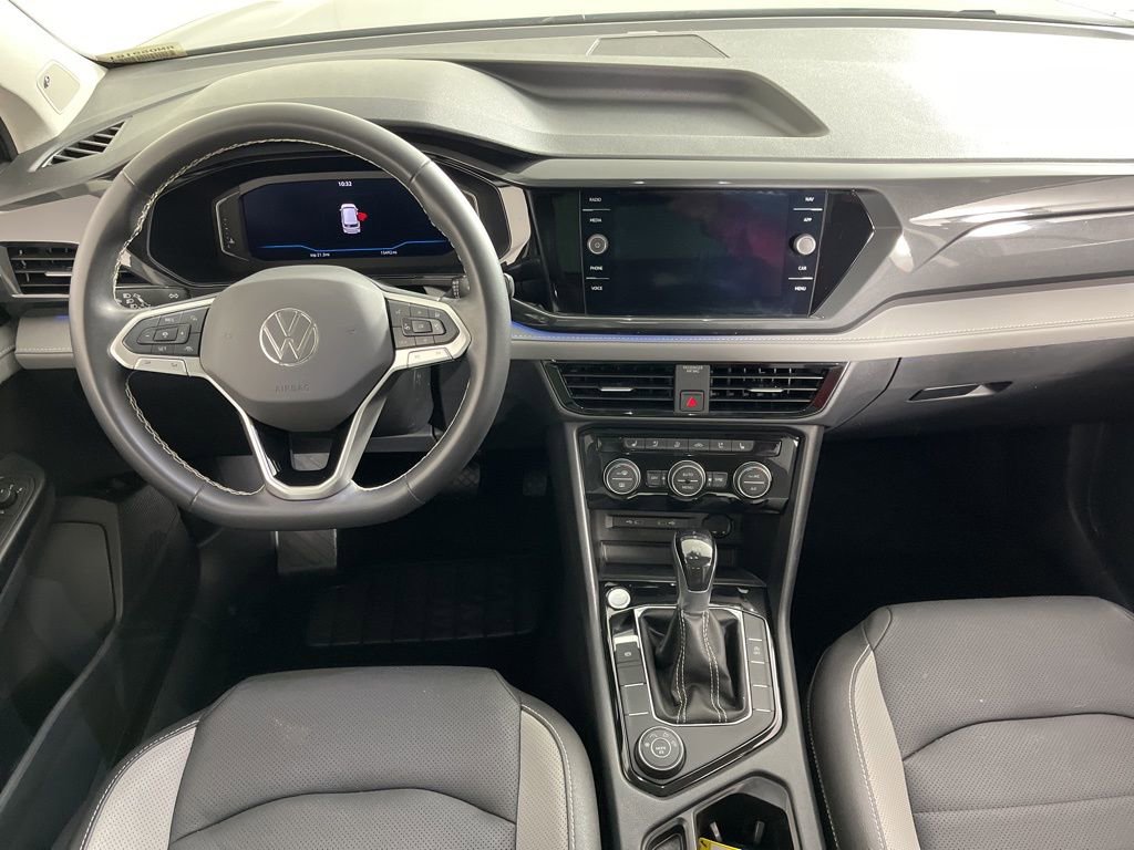 Used 2024 Volkswagen Taos SEL image 6