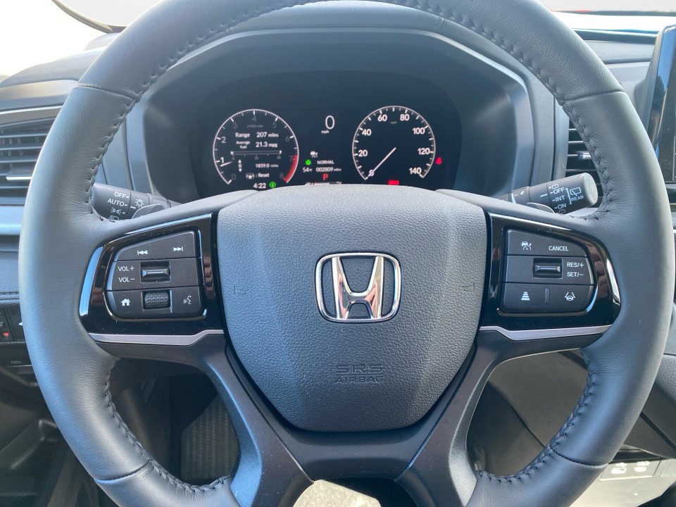 Certified 2026 Honda Odyssey EX-L image 13