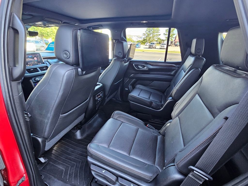 Used 2021 Chevrolet Tahoe High Country AWD/4WD image 14