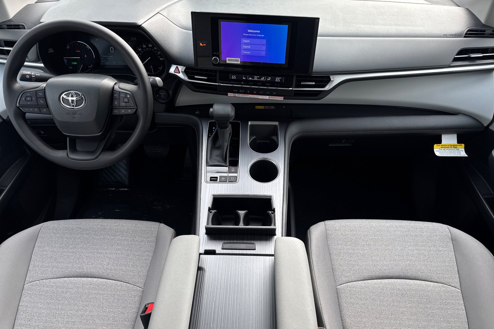 New 2026 Toyota Sienna LE FWD image 16