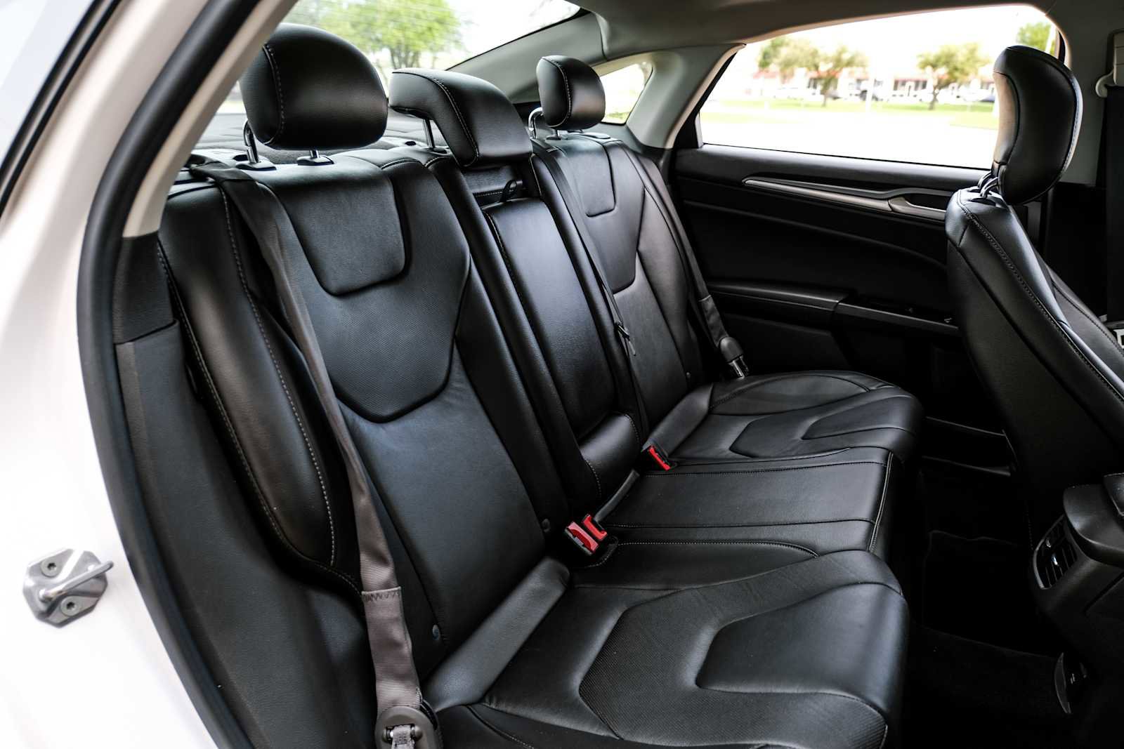 Used 2014 Ford Fusion Energi Titanium image 35