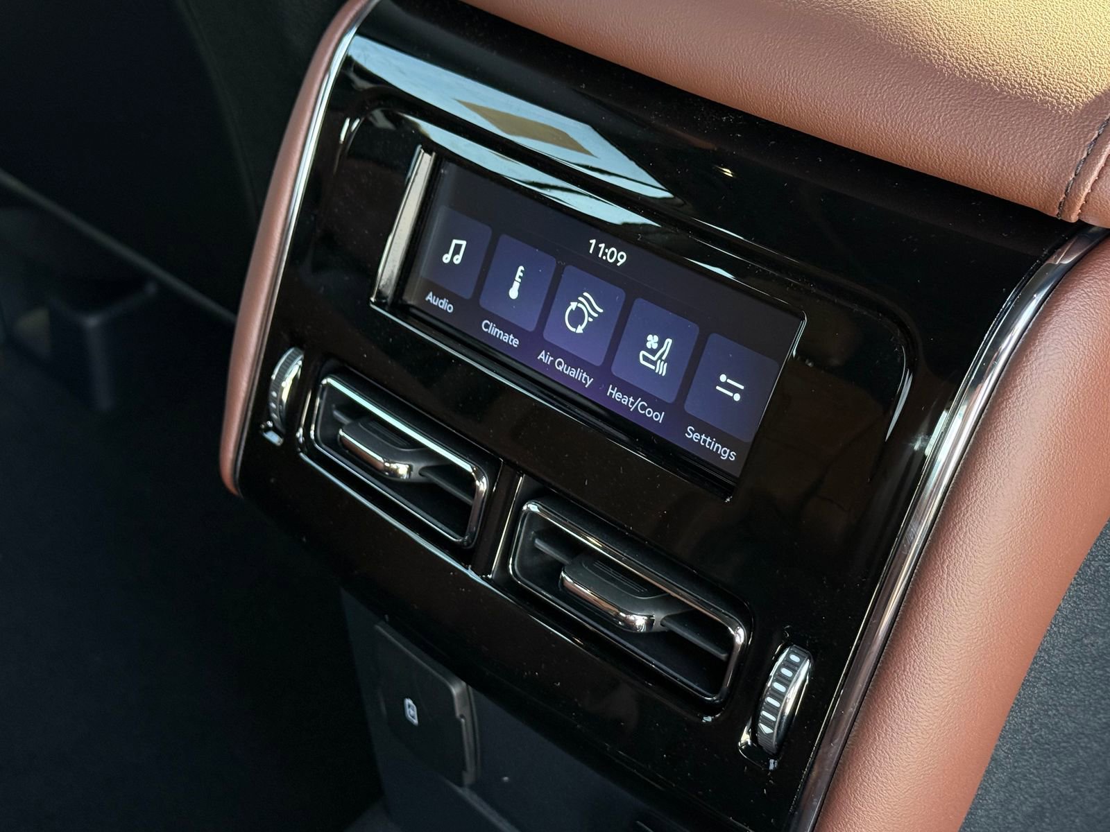 New 2026 Lincoln Aviator Reserve image 15