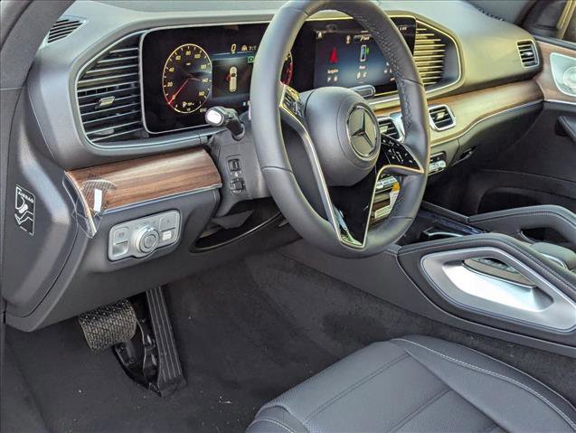 New 2026 Mercedes-Benz GLE 580 4MATIC image 3