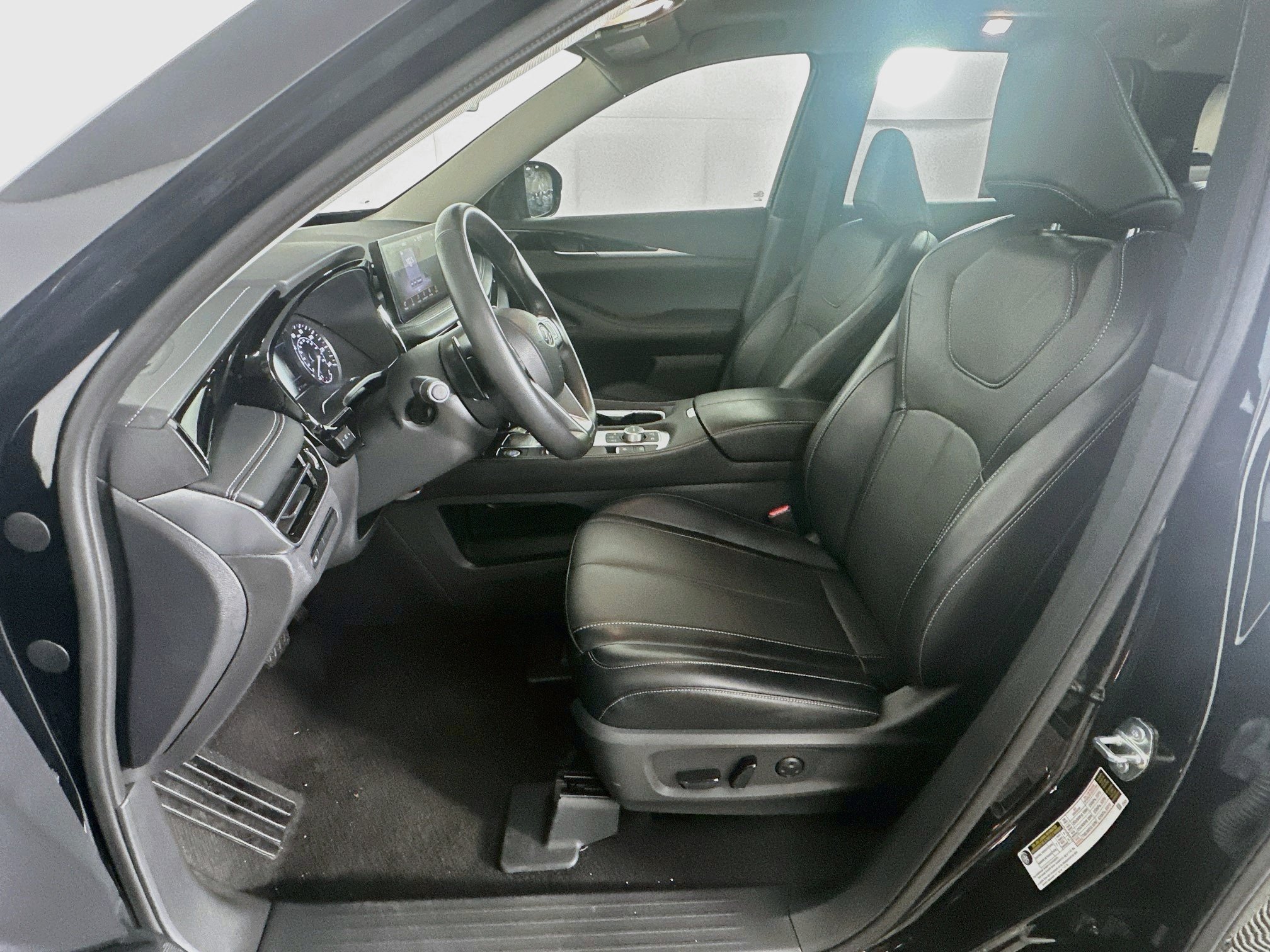 Used 2023 INFINITI QX60 Pure AWD/4WD image 13