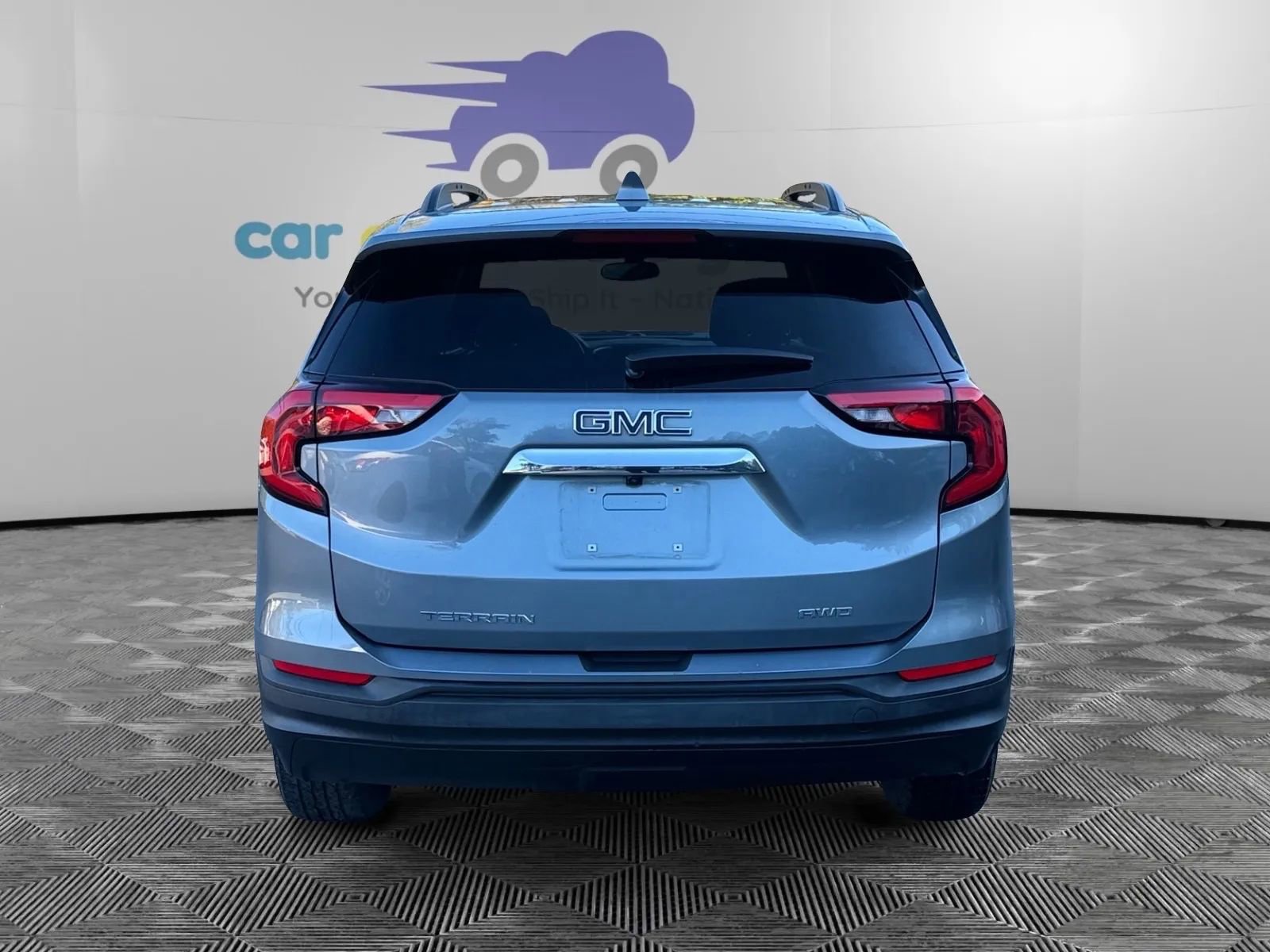 Used 2019 GMC Terrain SLE w/ Driver Convenience Package image 4