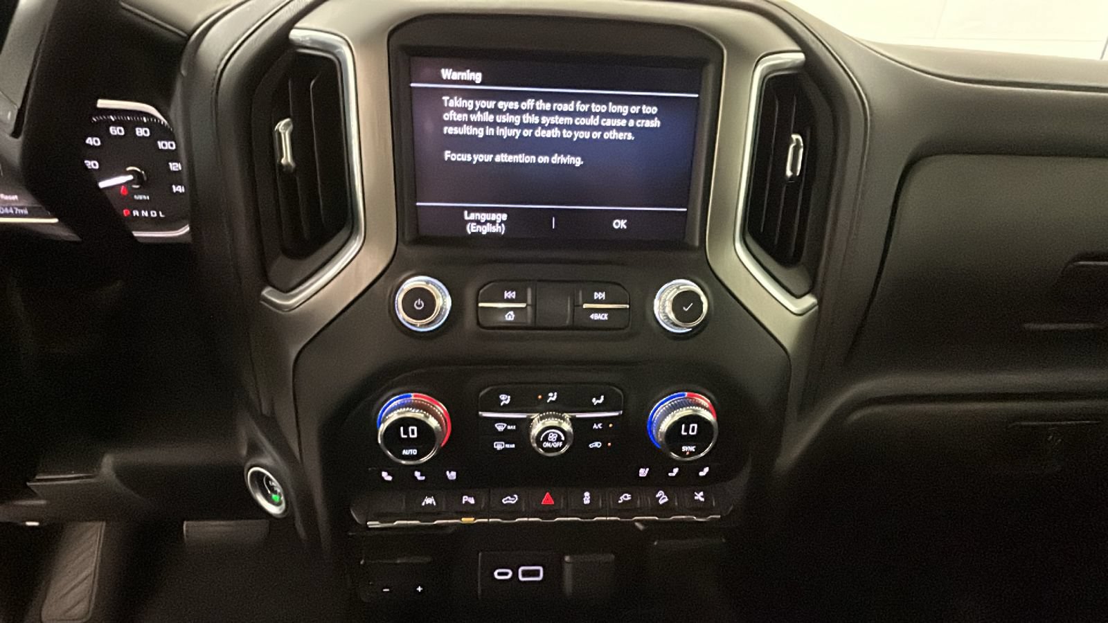 Used 2022 GMC Sierra 1500 Denali w/ Denali Reserve Package AWD/4WD image 27