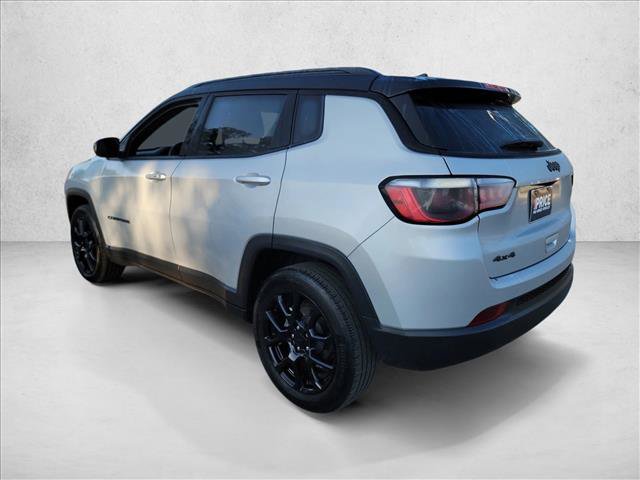 Used 2024 Jeep Compass Latitude w/ Altitude Special Edition AWD/4WD image 7