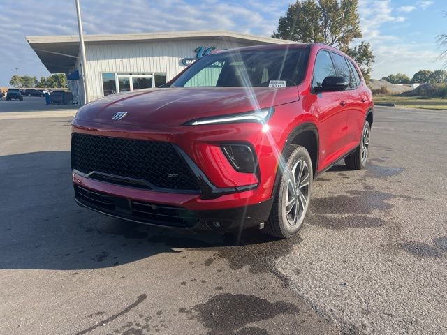 New 2026 Buick Enclave Sport Touring w/ Power Package image 2