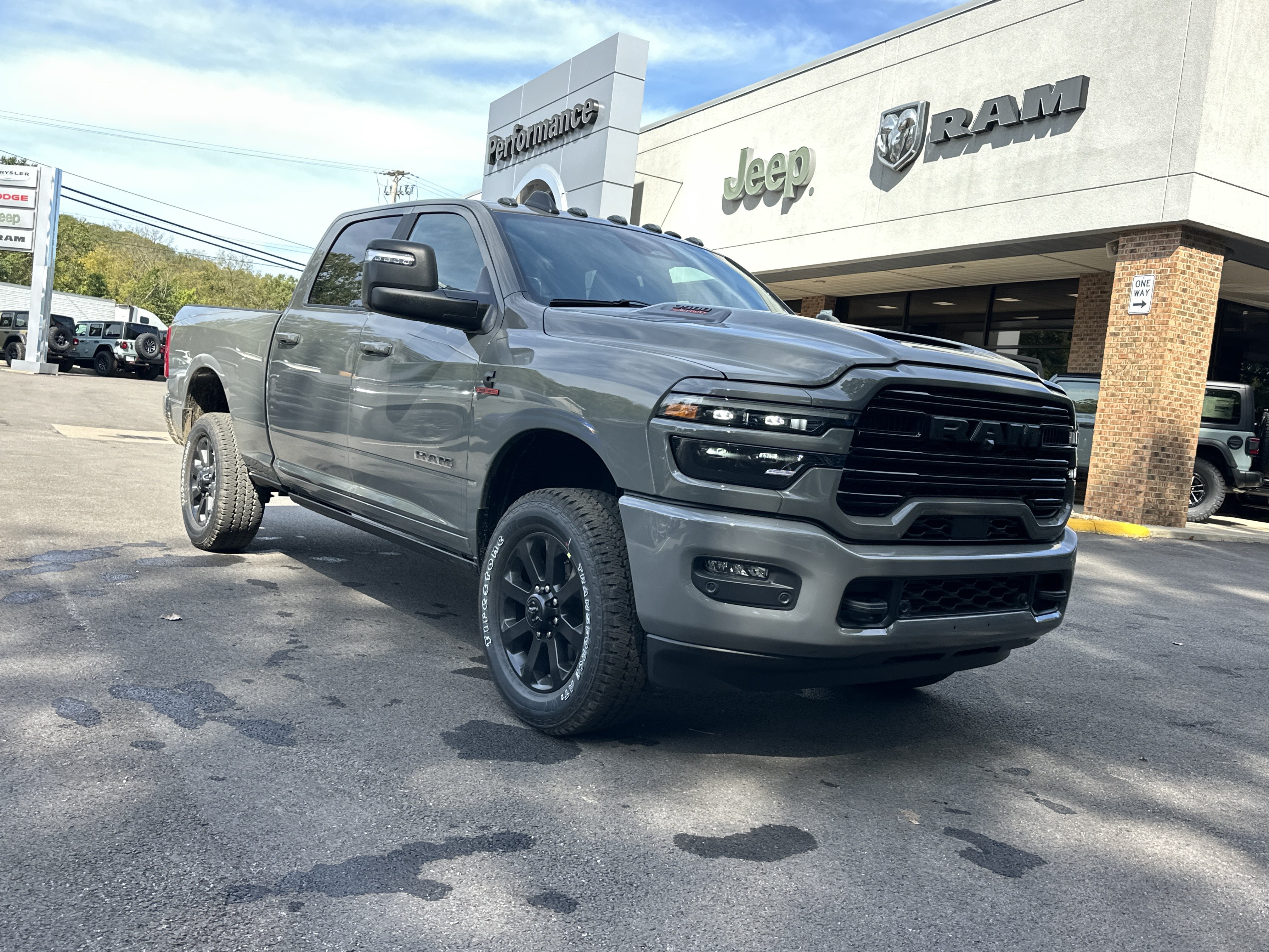 New 2027 RAM 2500 Laramie AWD/4WD image 22