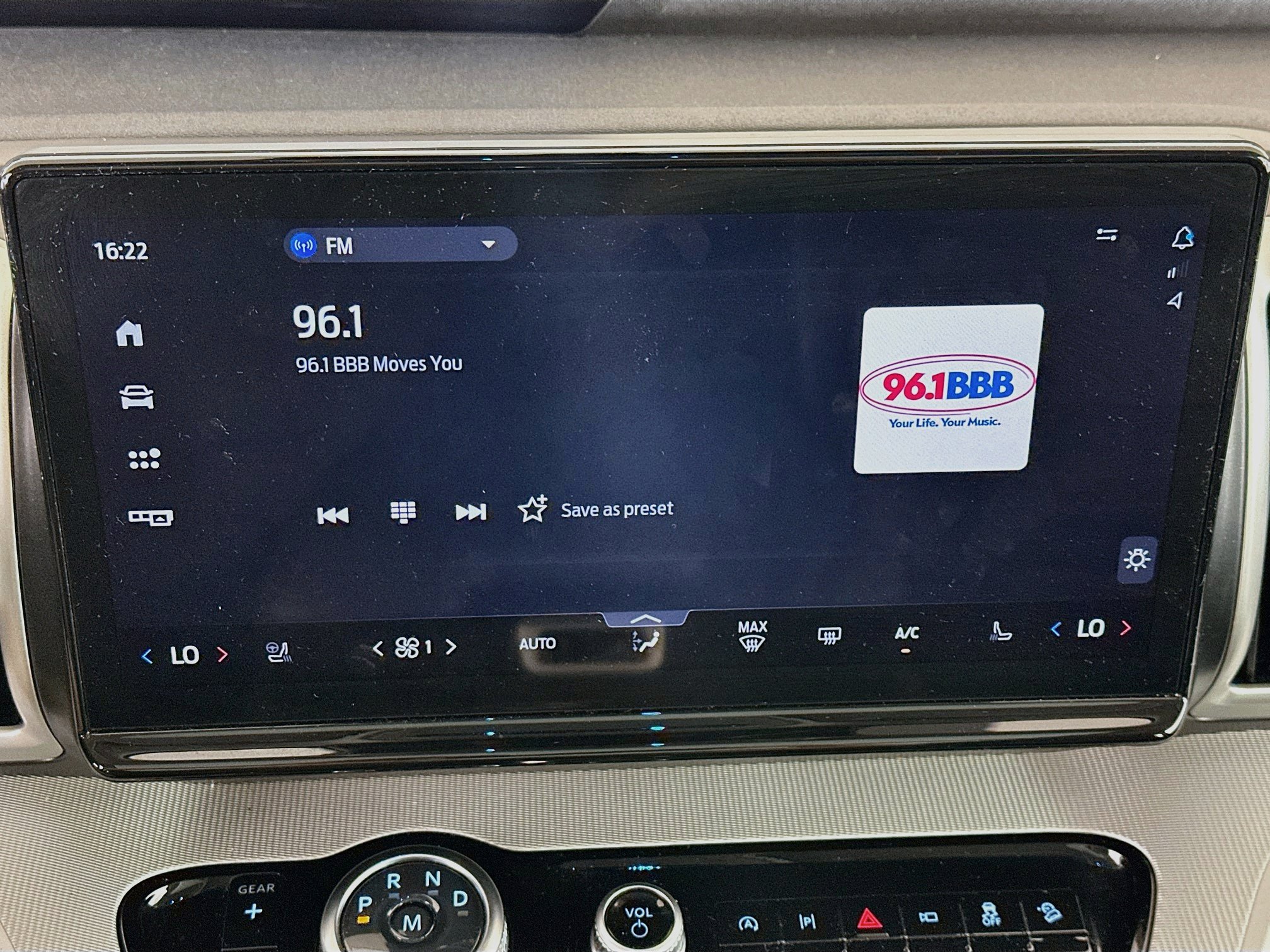 Used 2025 Ford Expedition Active AWD/4WD image 21