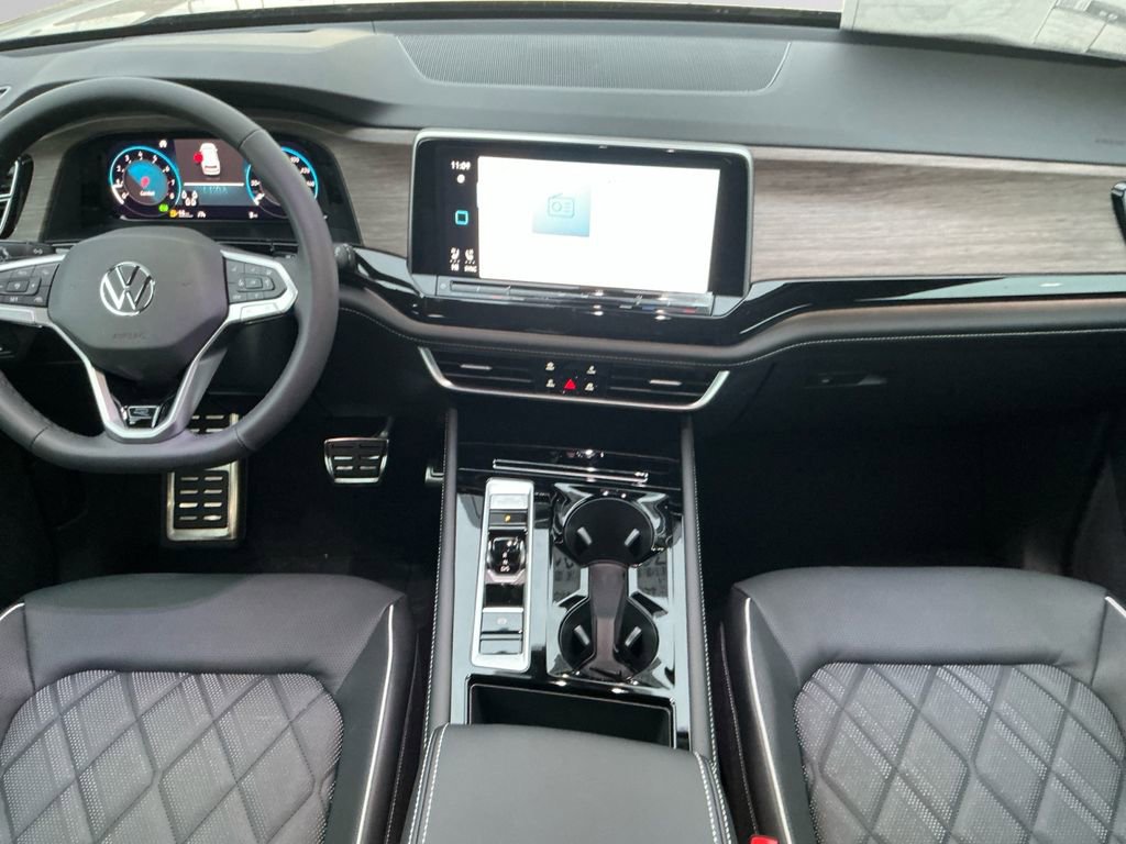 New 2026 Volkswagen Atlas SEL Premium R-Line image 10