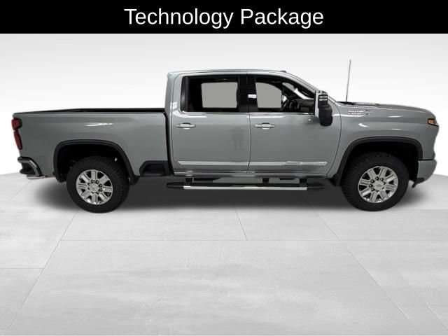 Certified 2026 Chevrolet Silverado 3500 High Country w/ High Country Premium Package AWD/4WD image 5
