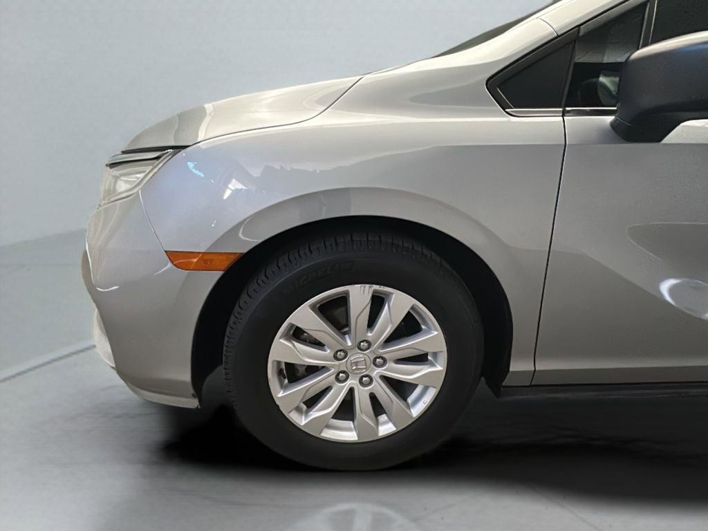 Used 2021 Honda Odyssey LX image 3
