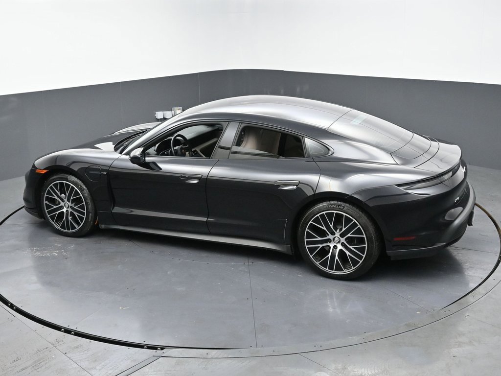 Used 2023 Porsche Taycan image 46