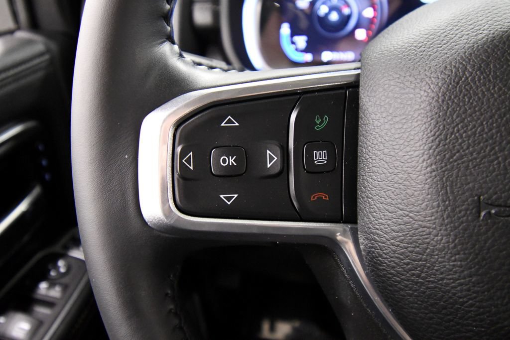 Used 2024 RAM 3500 Laramie AWD/4WD image 19