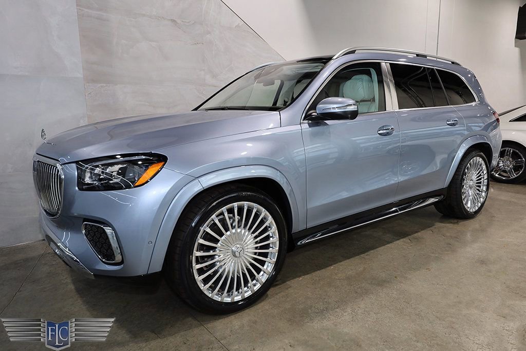 Used 2025 Mercedes-Benz Maybach GLS 600 4MATIC image 54