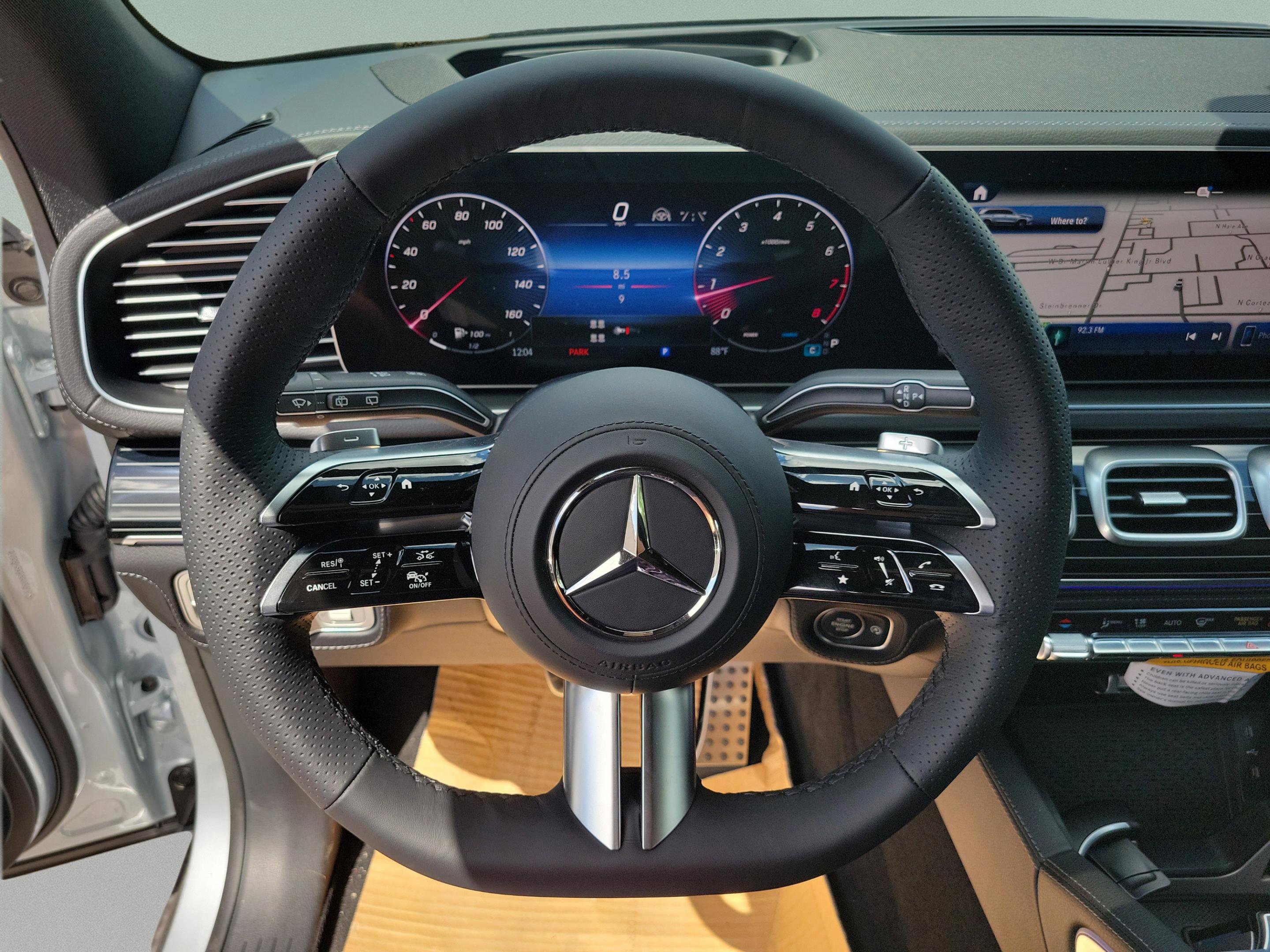 New 2026 Mercedes-Benz GLS 580 4MATIC image 28