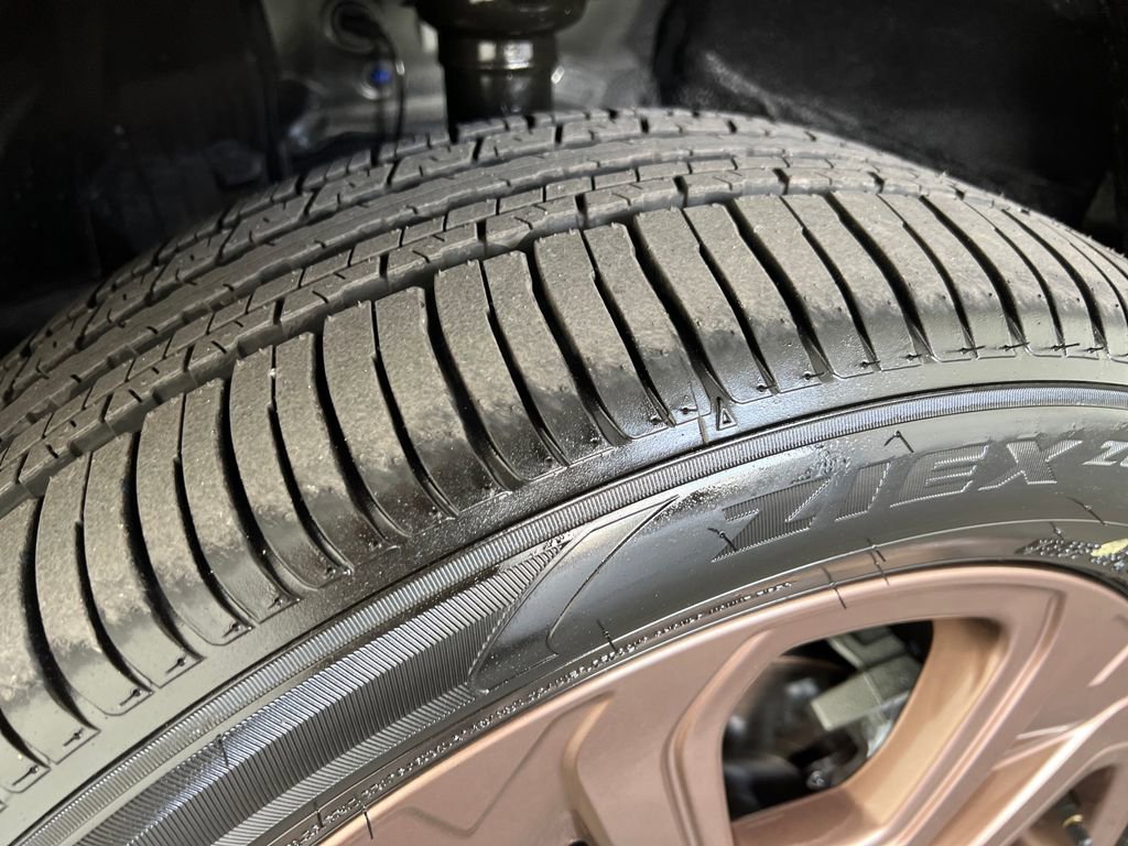 New 2026 Subaru Ascent Limited Bronze image 30