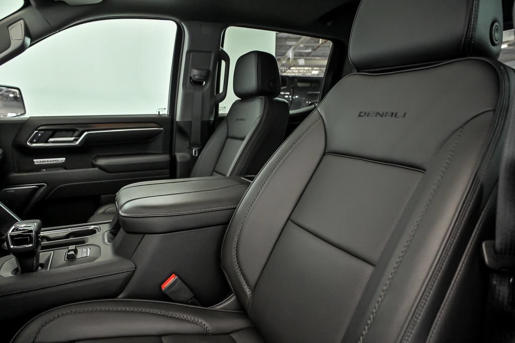 New 2026 GMC Sierra 1500 Denali w/ Denali Reserve Package AWD/4WD image 9