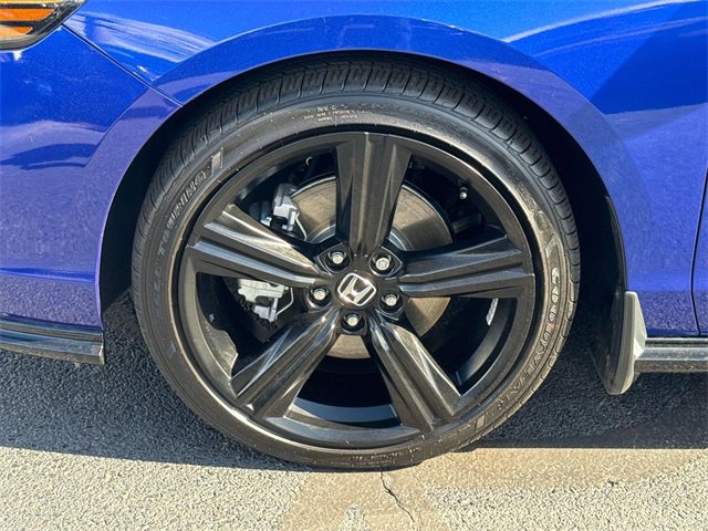 Used 2025 Honda Accord Sport image 5