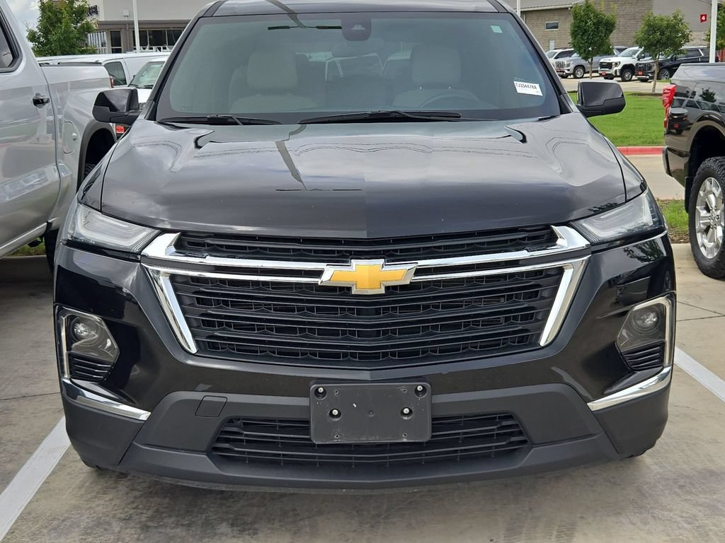 Used 2023 Chevrolet Traverse LS FWD image 5