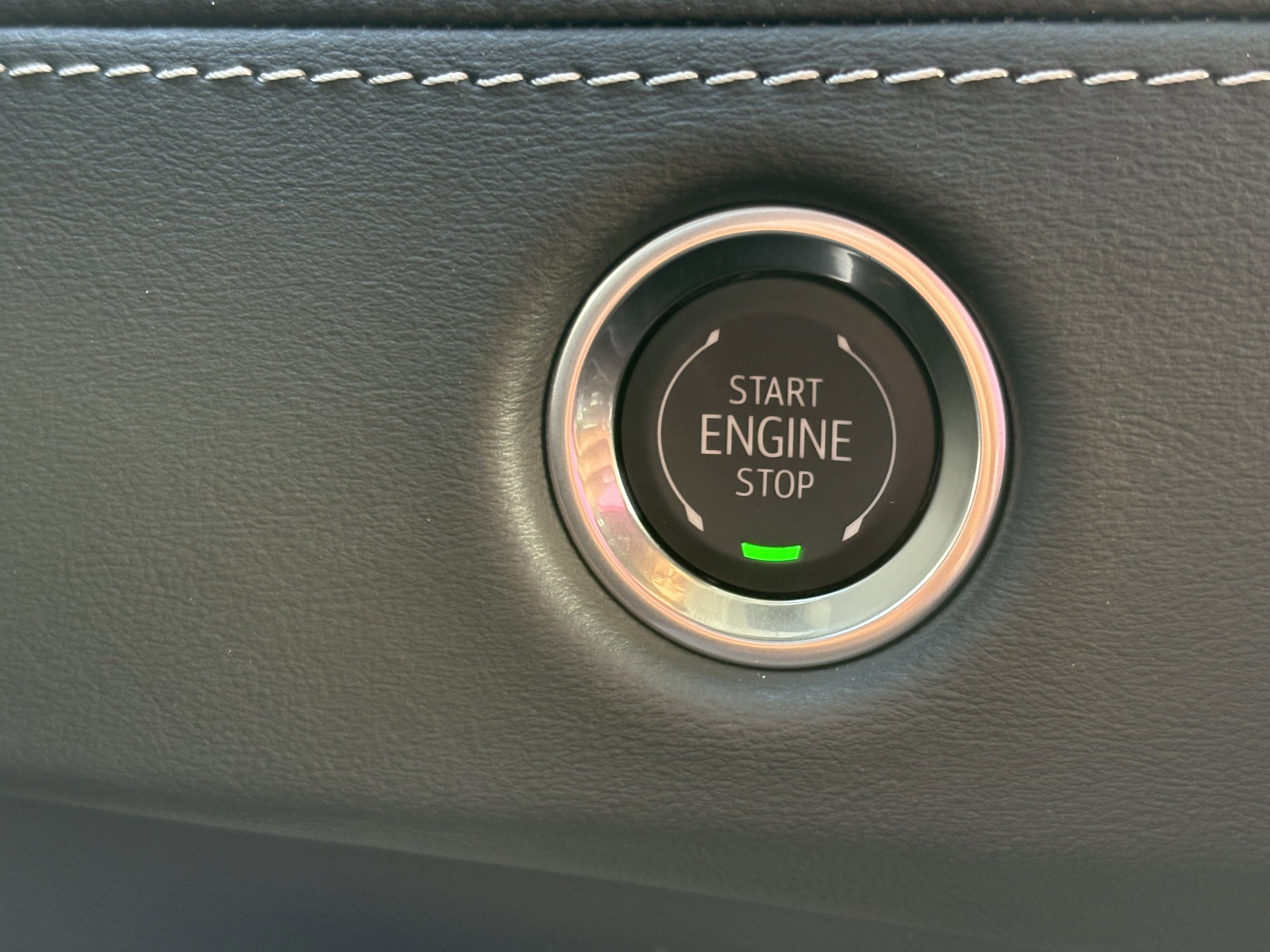 New 2026 Cadillac Escalade ESV Luxury image 32