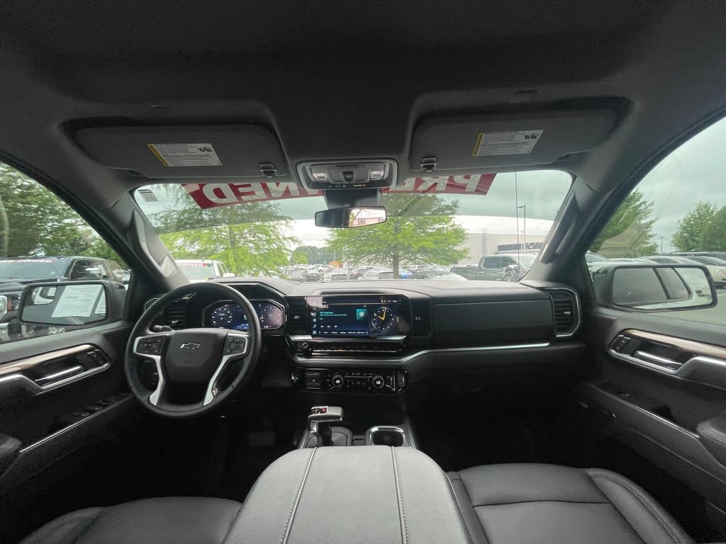 Used 2026 Chevrolet Silverado 1500 RST AWD/4WD image 26