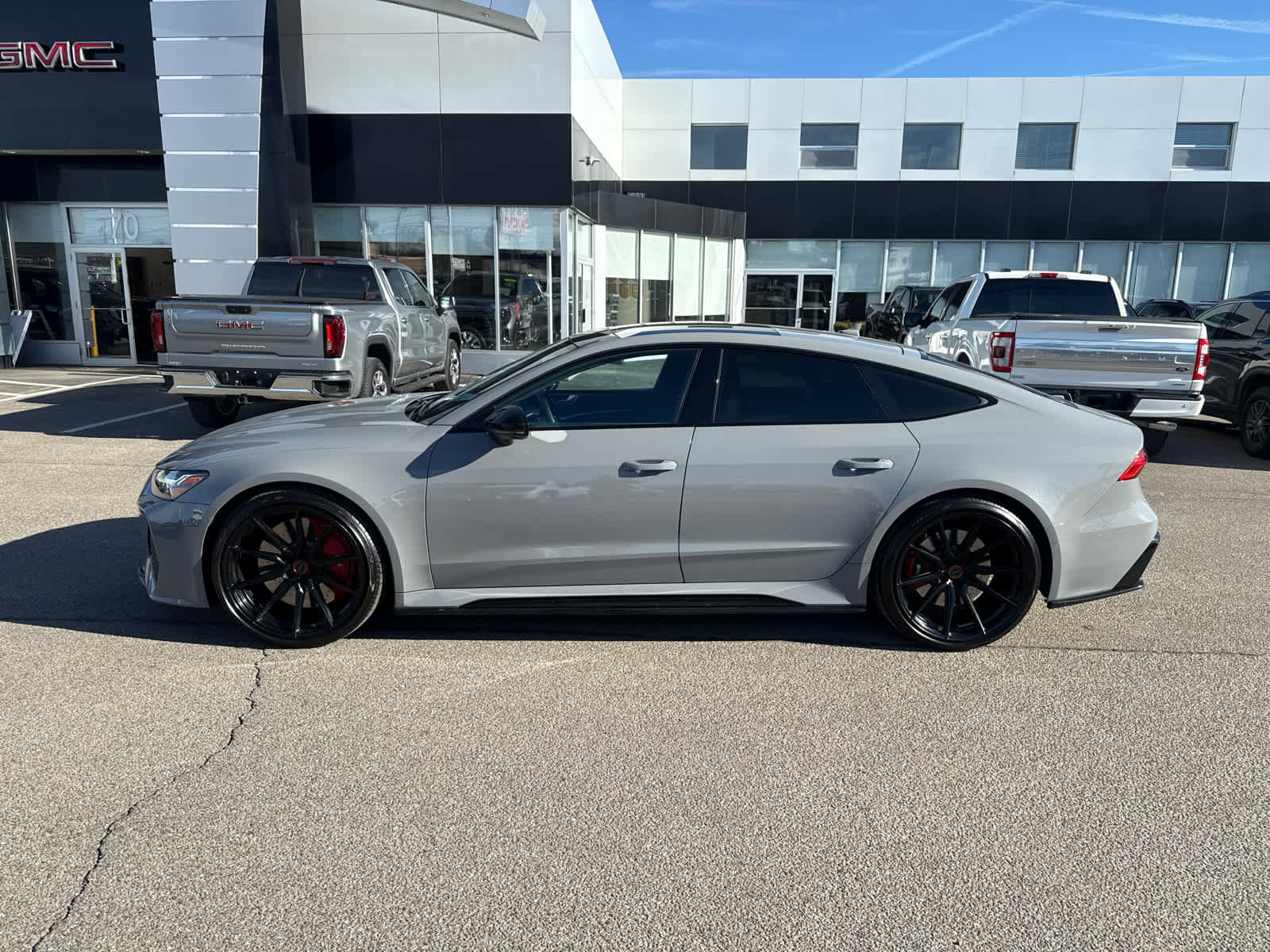 Used 2021 Audi RS 7 Sportback w/ Black Optic Package image 2