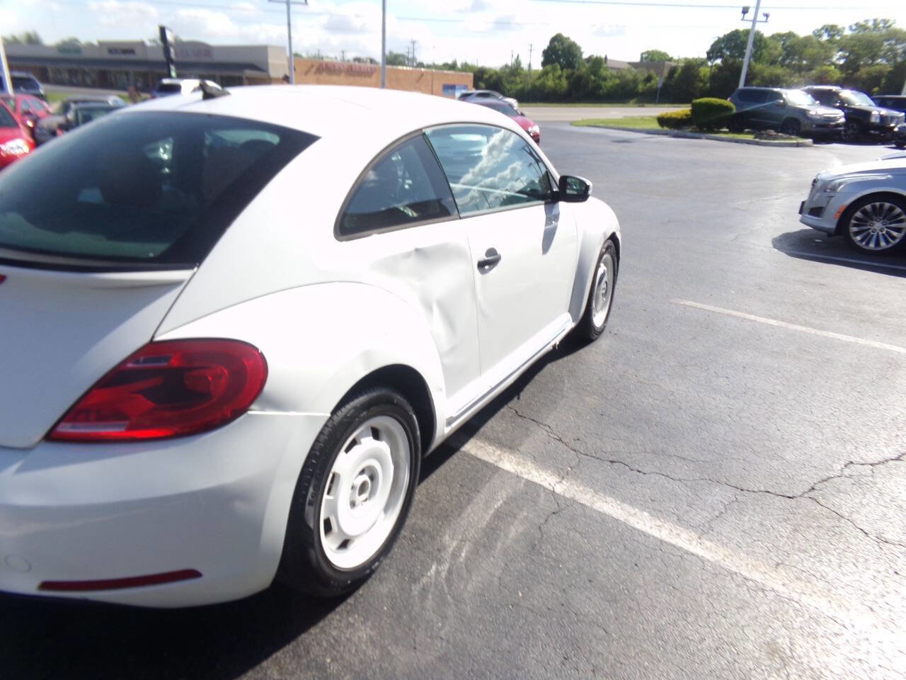 Used 2015 Volkswagen Beetle 1.8T Classic image 27