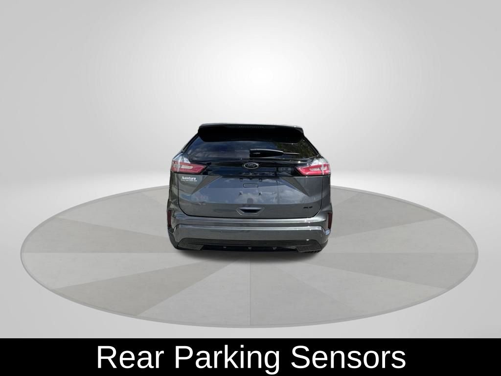 Used 2024 Ford Edge SE w/ Black Appearance Package image 6