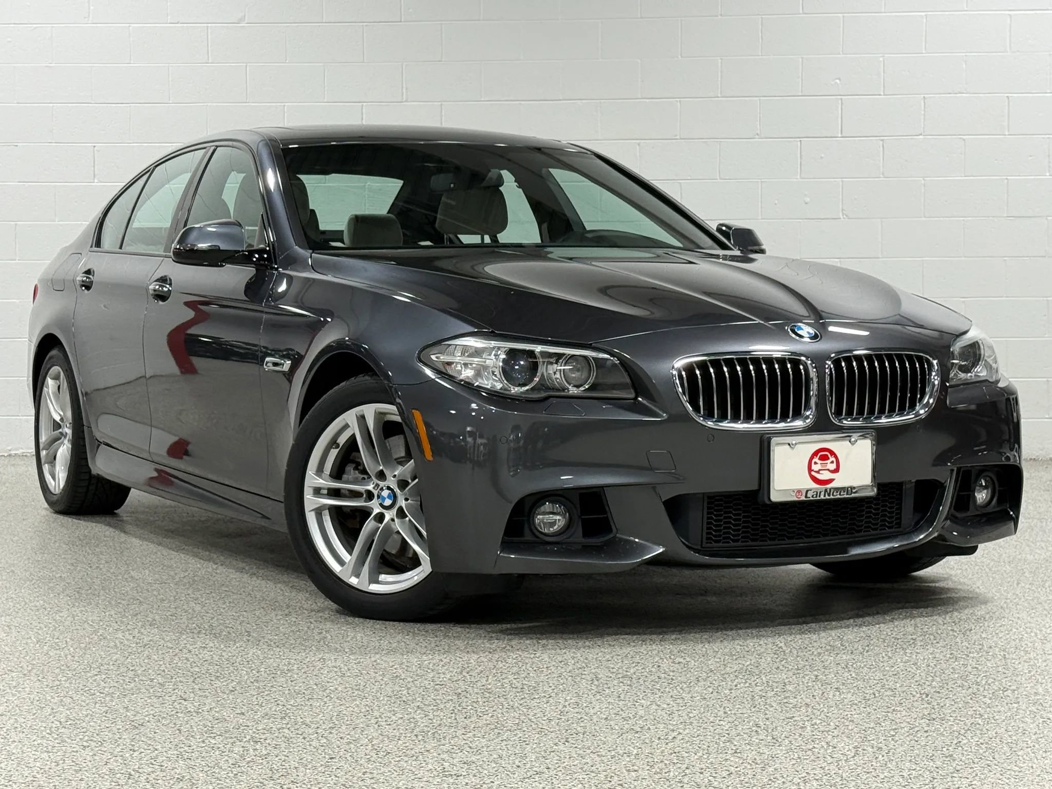 Used 2015 BMW 528i xDrive Sedan AWD/4WD image 4