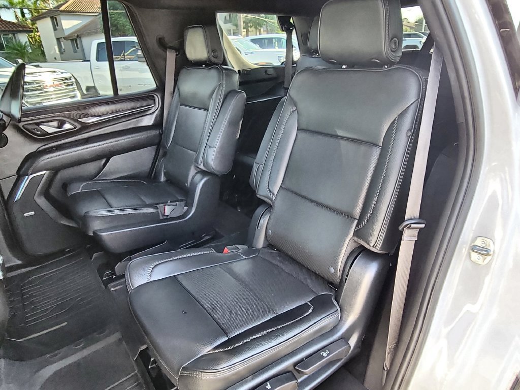 Used 2023 GMC Yukon Denali AWD/4WD image 26