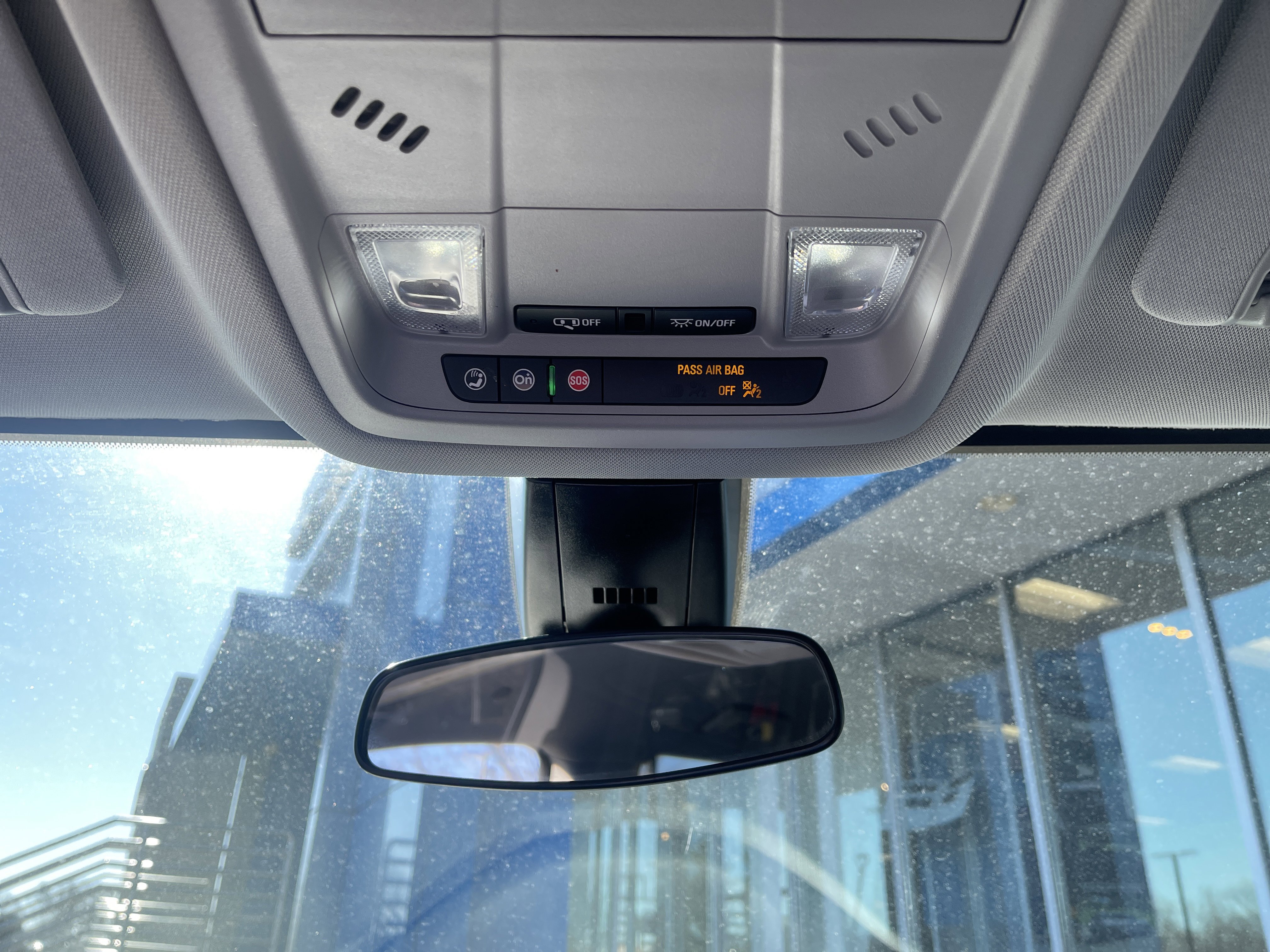 Used 2023 GMC Acadia SLE w/ Driver Convenience Package image 25