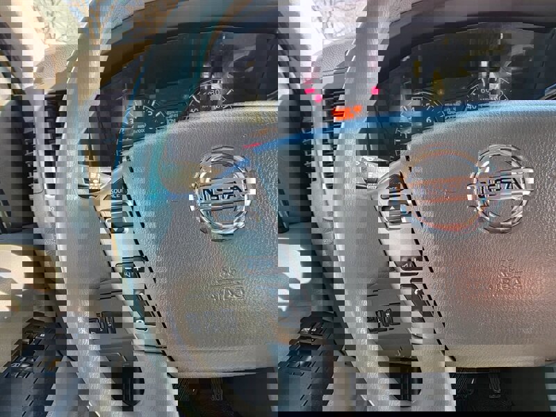 Used 2018 Nissan NV 3500 SL w/ Navigation Package image 30