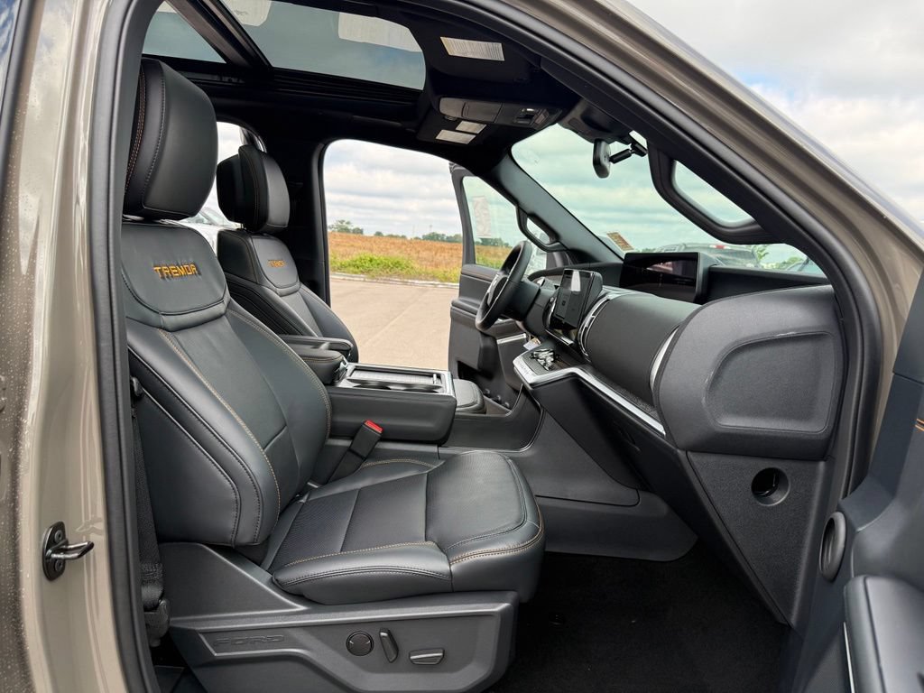 New 2027 Ford Expedition Tremor w/ Driver's Package AWD/4WD image 20