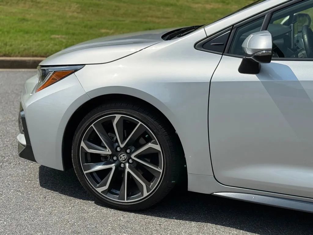 Used 2020 Toyota Corolla SE FWD image 7